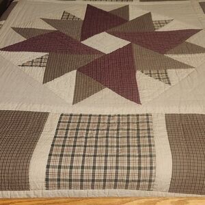 King Size Farmhouse Quilt, Lang General Store Cider Spice